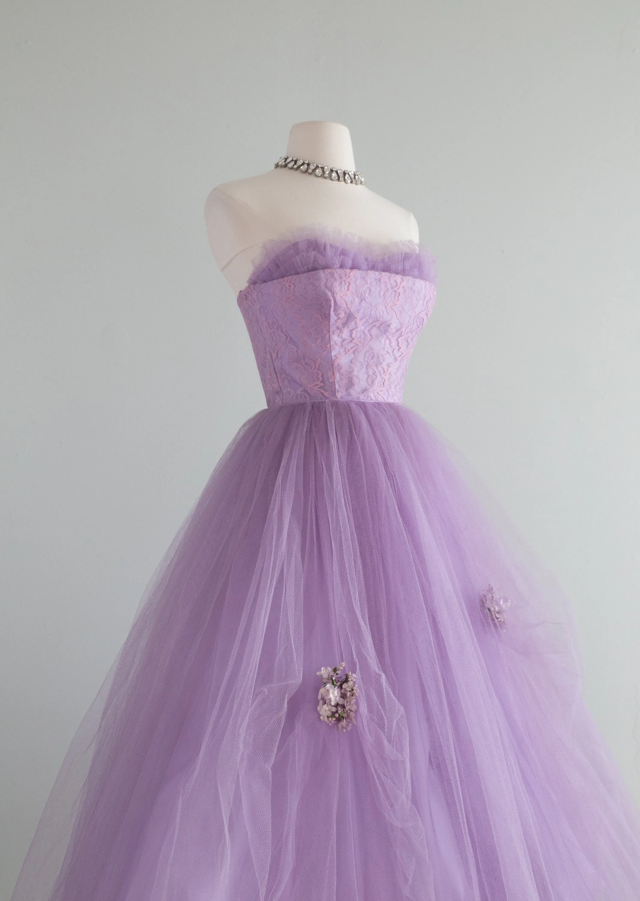 1950's Lavender Haze Strapless Sweetheart Prom Dress / XS