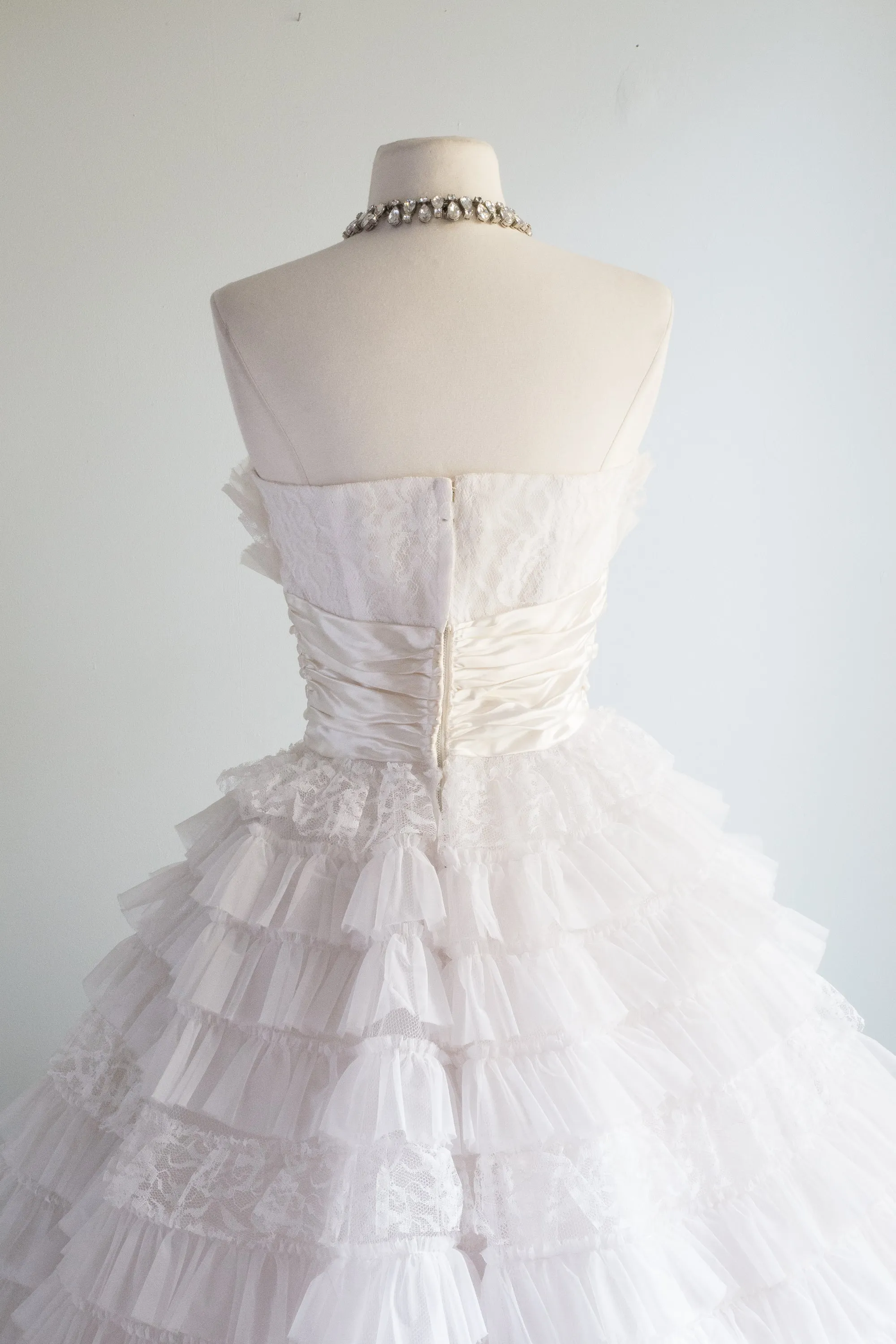 1950's Tiered Ruffle Strapless Wedding Dress / Waist 26