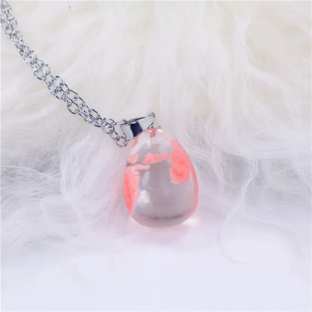 Chic Transparent Resin Rould Ball Moon Pendant Necklace