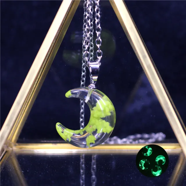 Chic Transparent Resin Rould Ball Moon Pendant Necklace