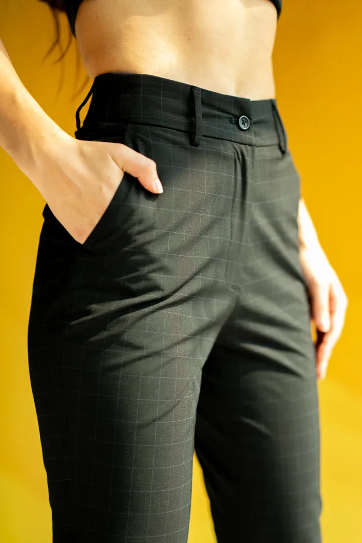 Raven Black Checks Women Formal Pants